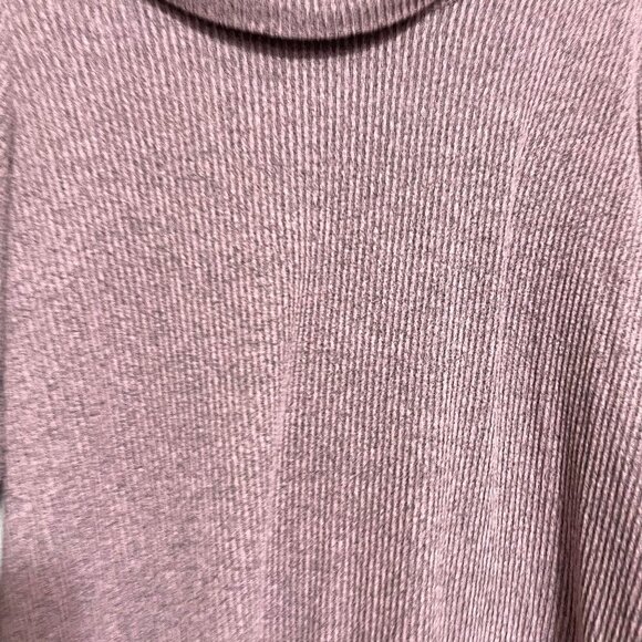 AGB Women's Purple Cowlneck Ribbed Long Sleeve High Low Sweater Size Large - Picture 4 of 7